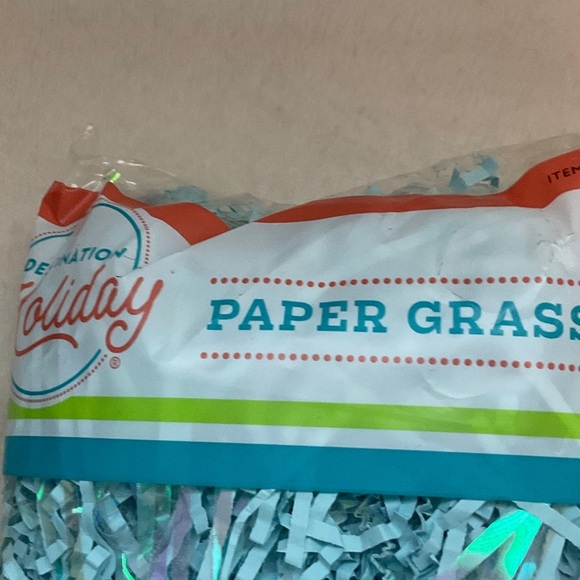 Shimmering Blue Paper Grass for Holiday Decor - Picture 2 of 4